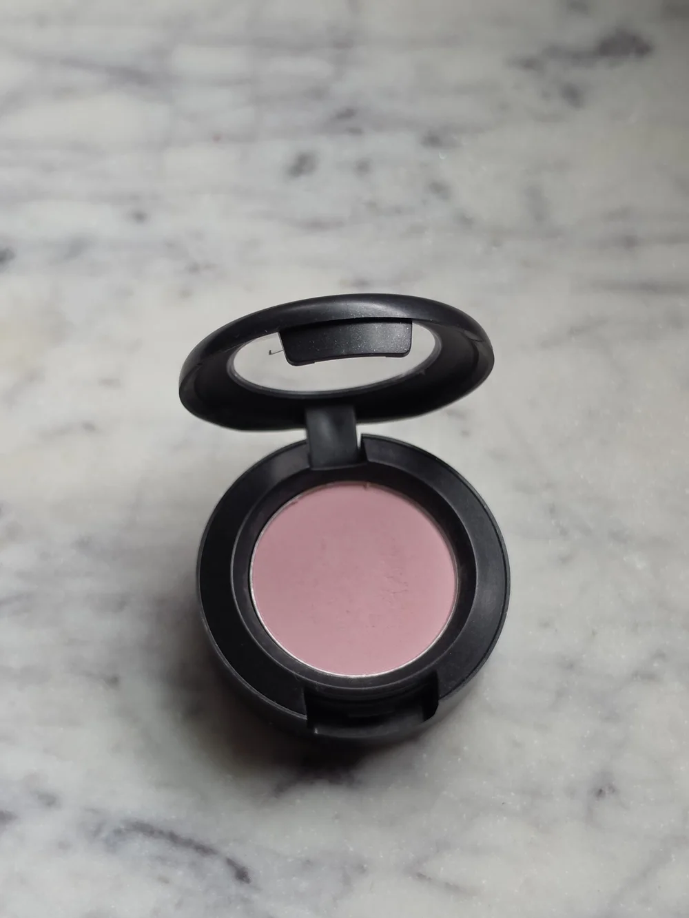 LIMITED EDITION MAC MATTE² EYESHADOW- 